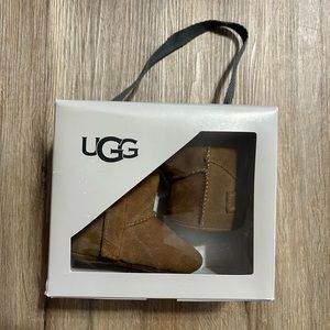 Ugg Jessie Bow II size 2/3